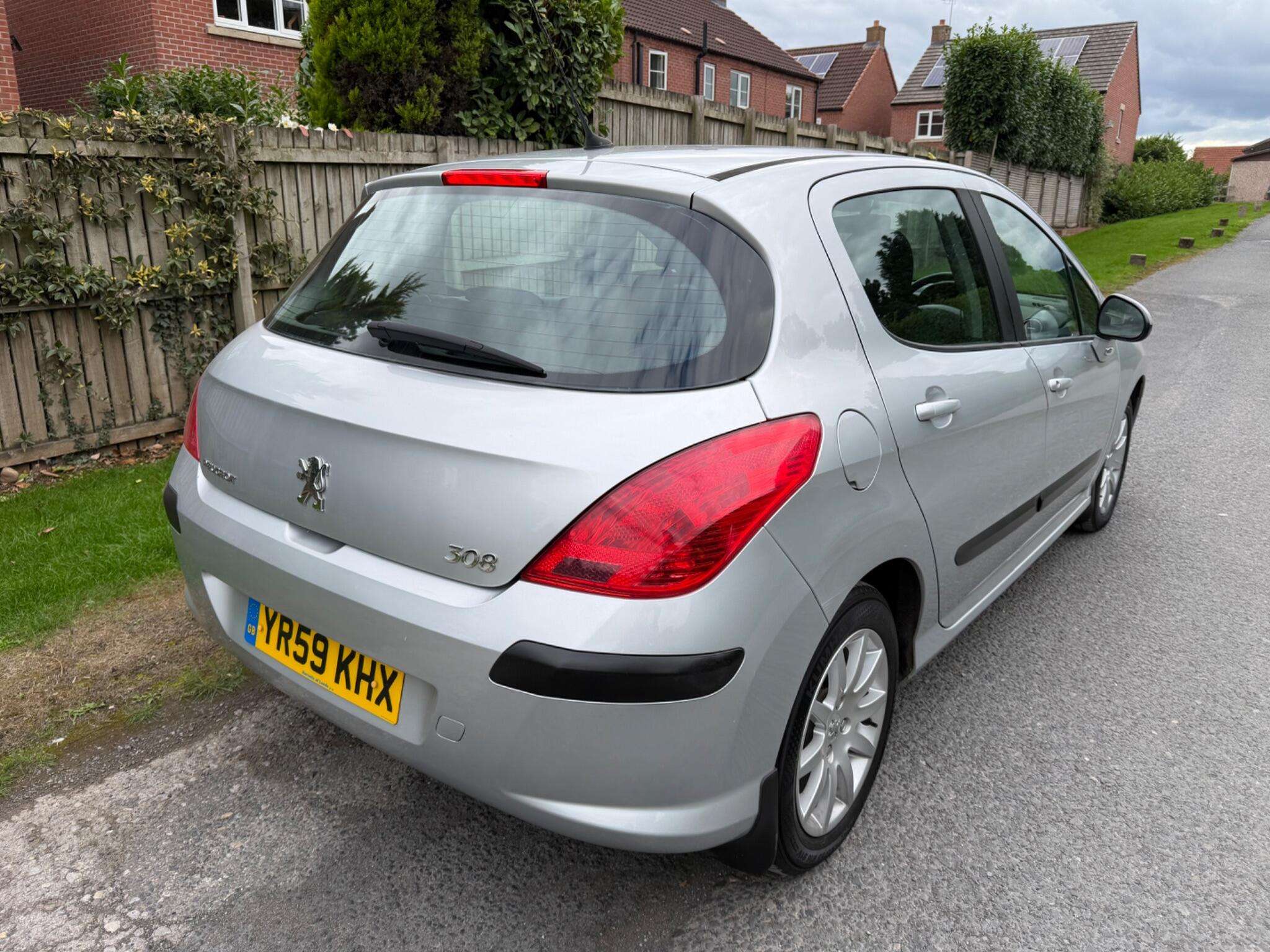 2009 PEUGEOT 308 2009 PEUGEOT 308