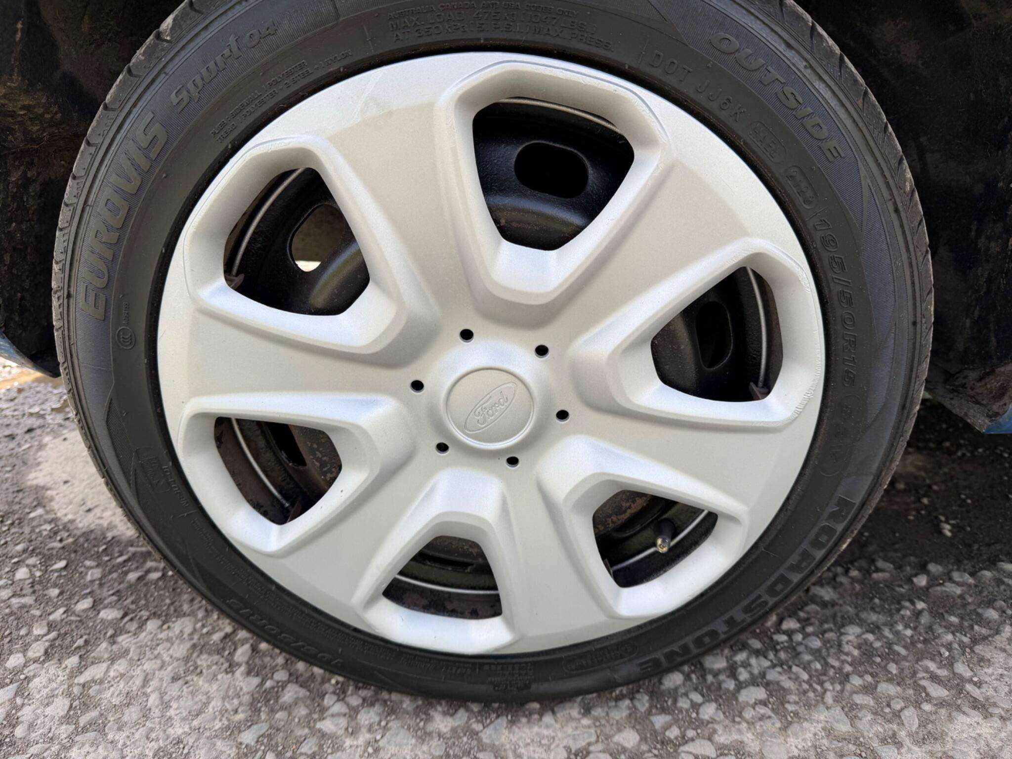 2009 FORD FIESTA 2009 FORD FIESTA