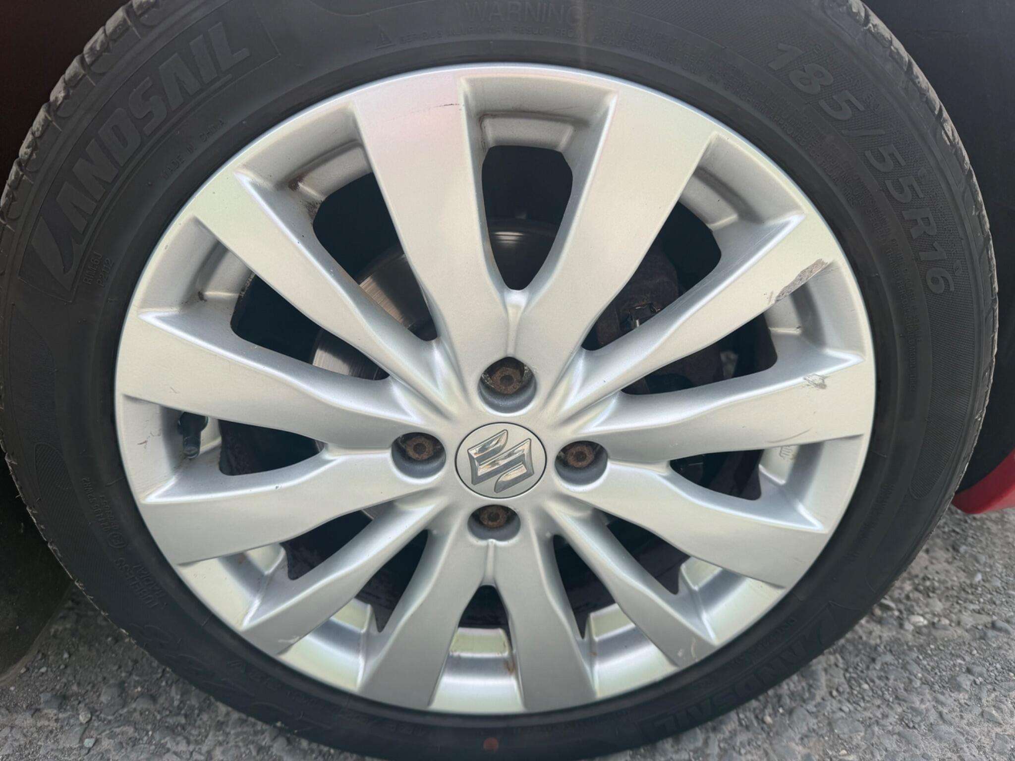 2012 SUZUKI SWIFT 2012 SUZUKI SWIFT