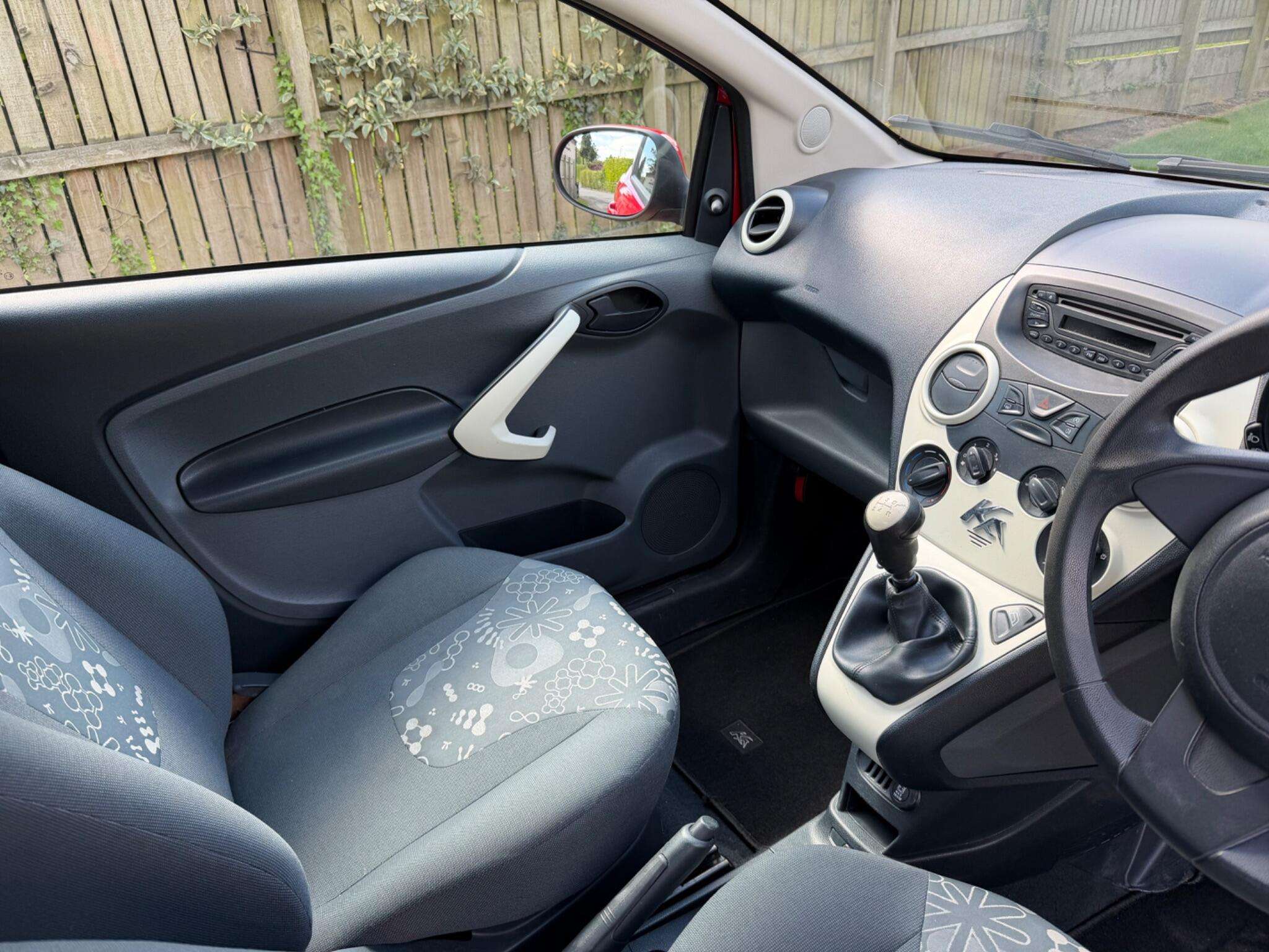 2012 FORD KA 2012 FORD KA