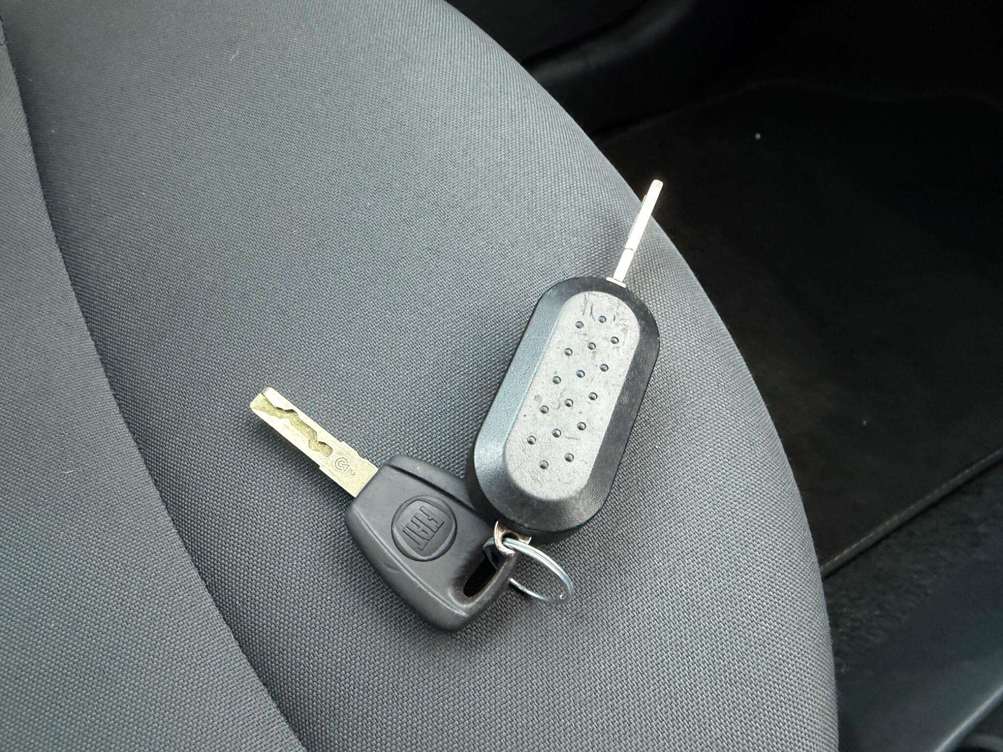 2013 FIAT 500 2013 FIAT 500