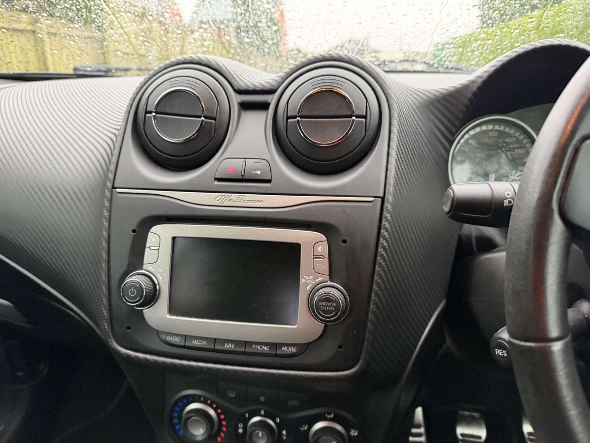 2014 ALFA ROMEO MITO 2014 ALFA ROMEO MITO