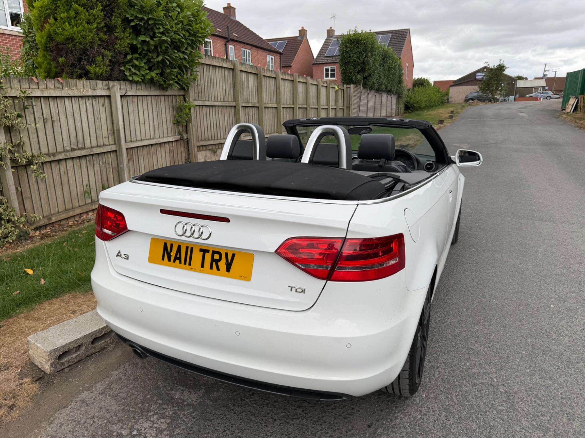 A 2011 AUDI A3 CABRIOLET 2.0 TDI S line Euro 5 (s/s) 2dr A 2011 AUDI A3 CABRIOLET 2.0 TDI S line Euro 5 (s/s) 2dr
