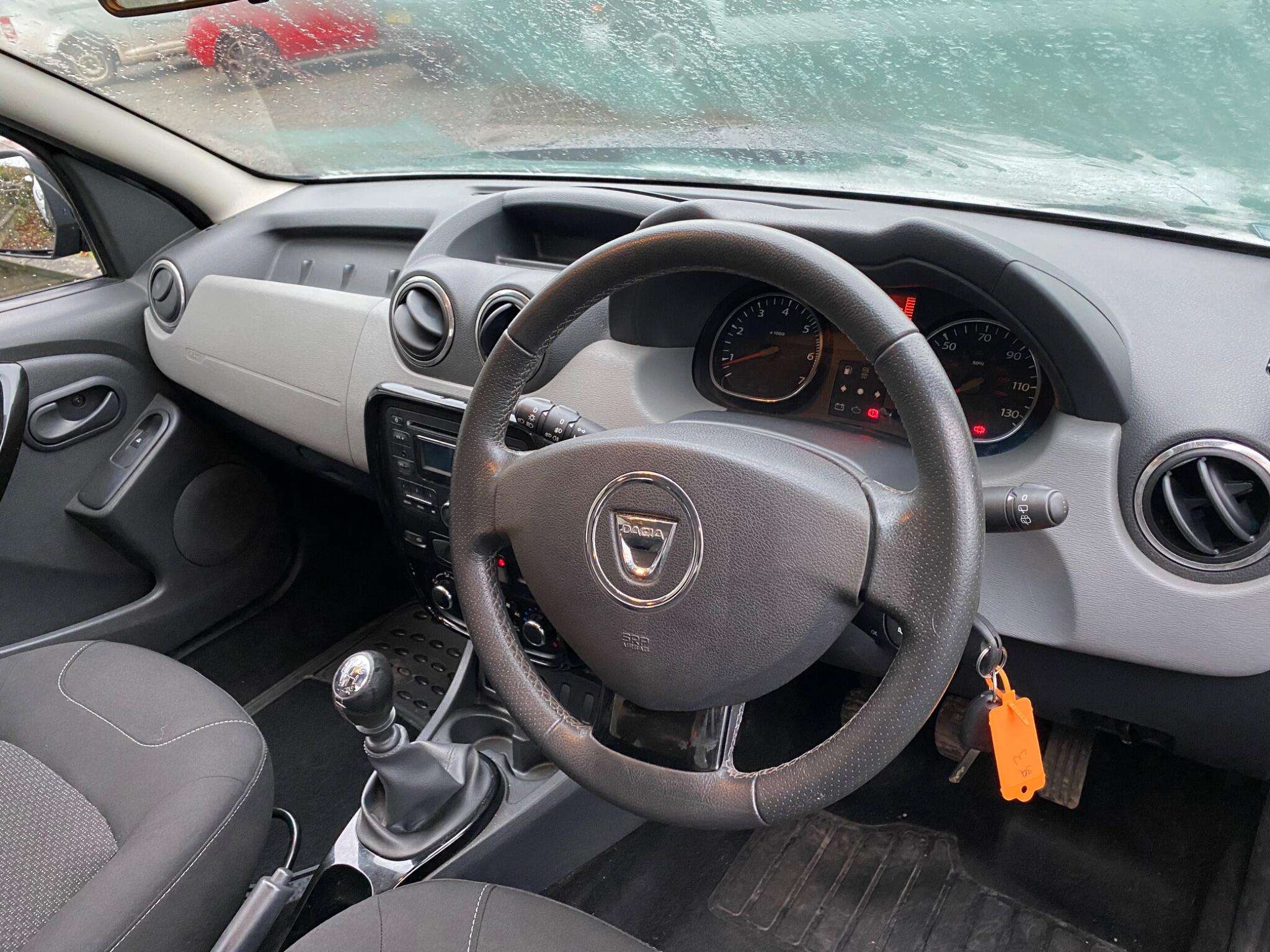 2013 DACIA DUSTER 2013 DACIA DUSTER