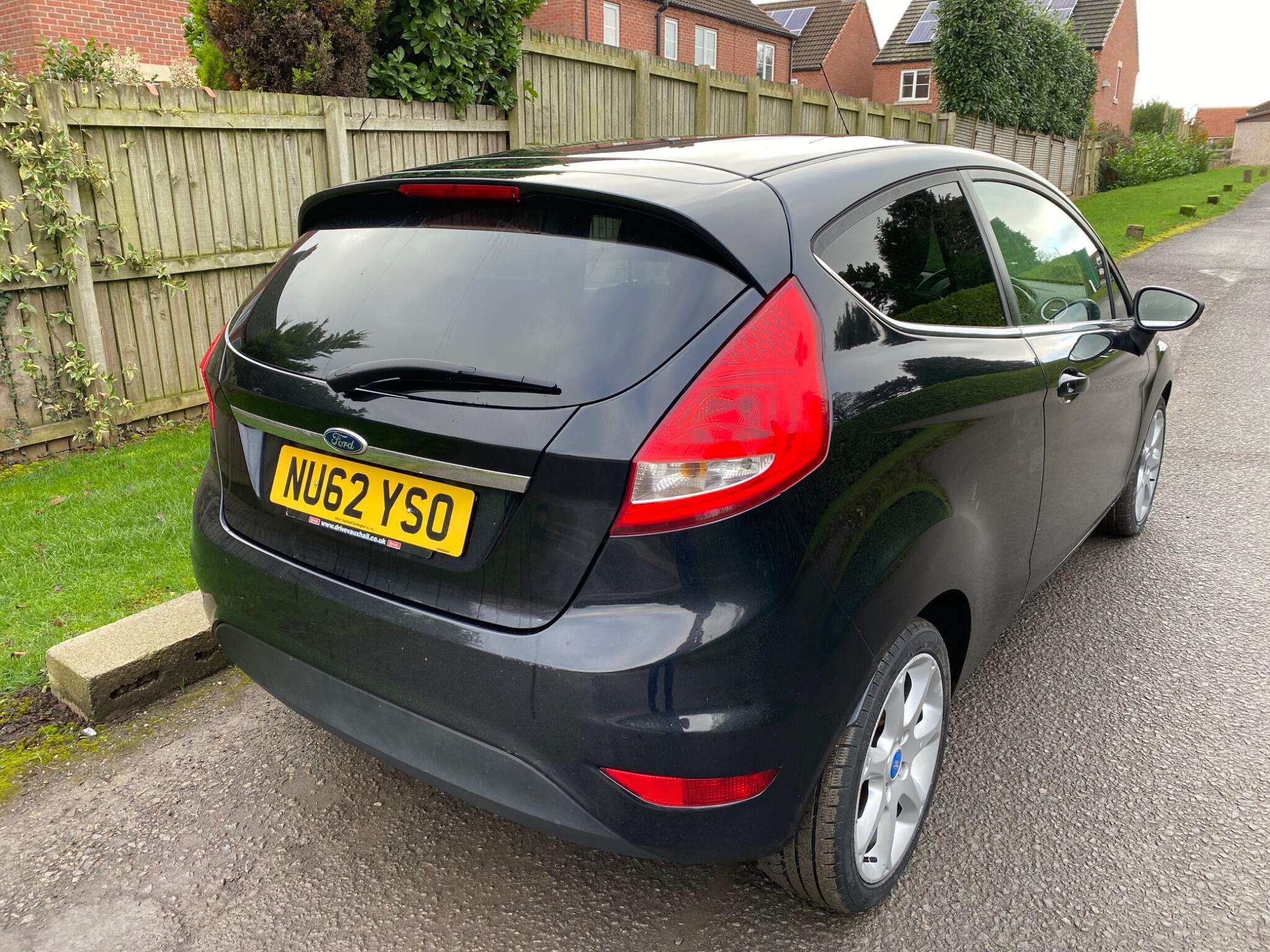 2012 FORD FIESTA 2012 FORD FIESTA