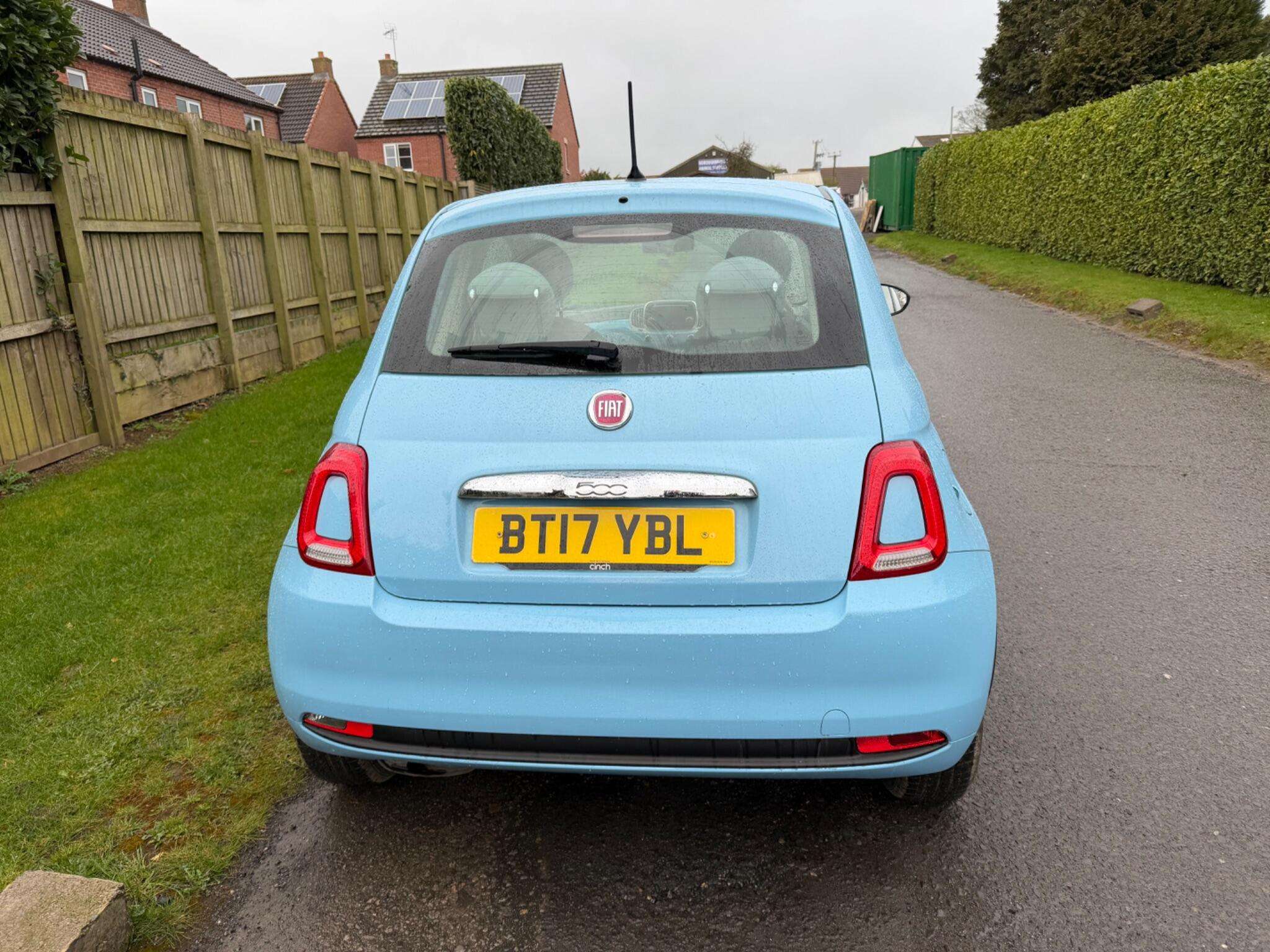 2017 FIAT 500 2017 FIAT 500