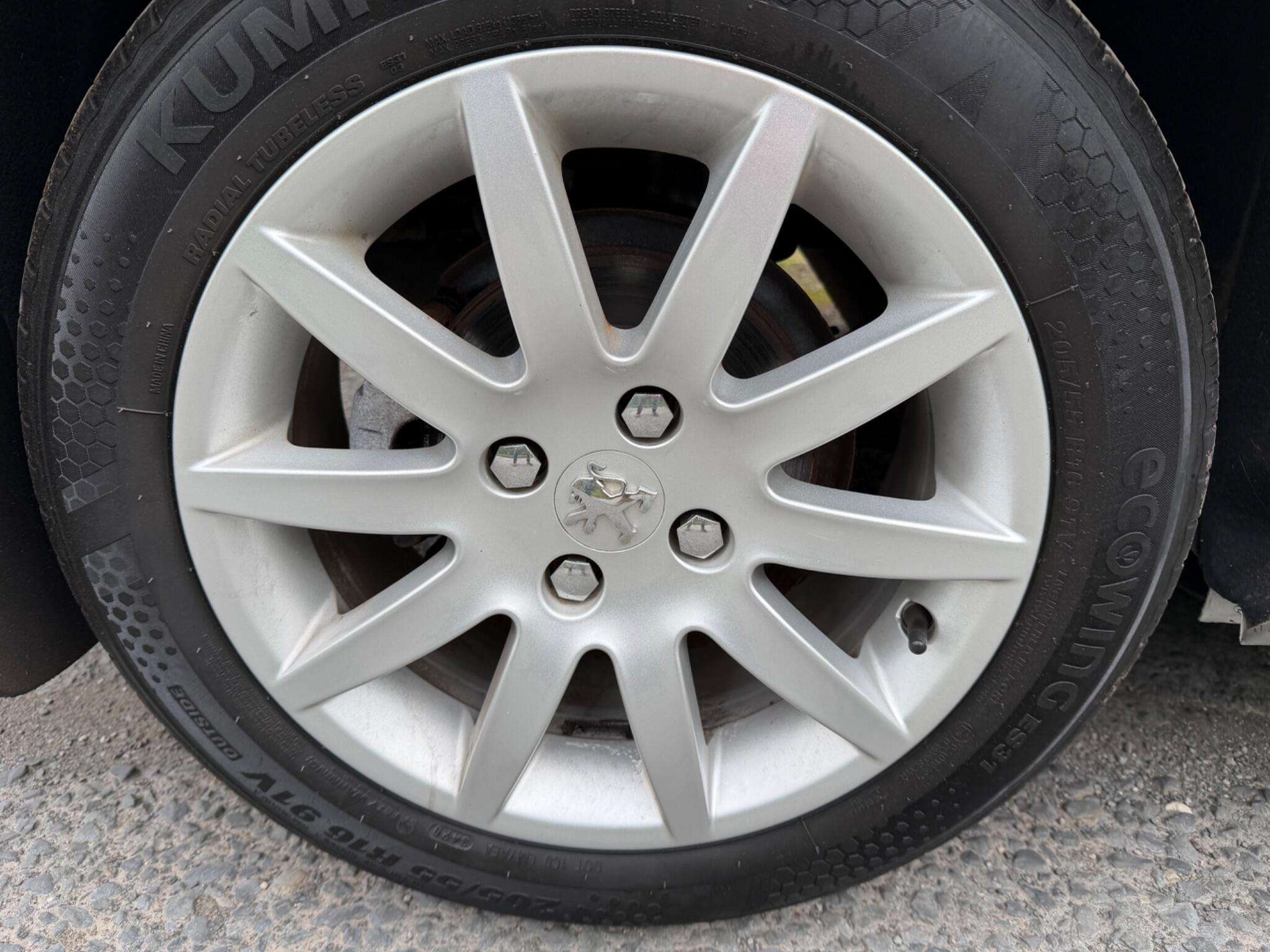 2009 PEUGEOT 308 2009 PEUGEOT 308