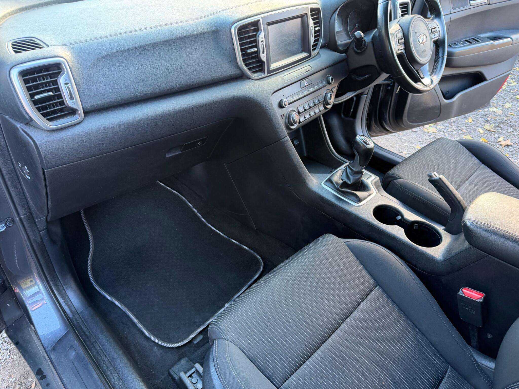 2018 KIA SPORTAGE 2018 KIA SPORTAGE