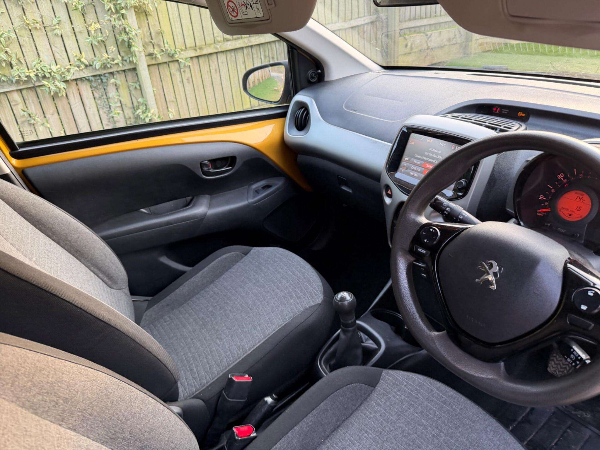 2017 PEUGEOT 108 2017 PEUGEOT 108