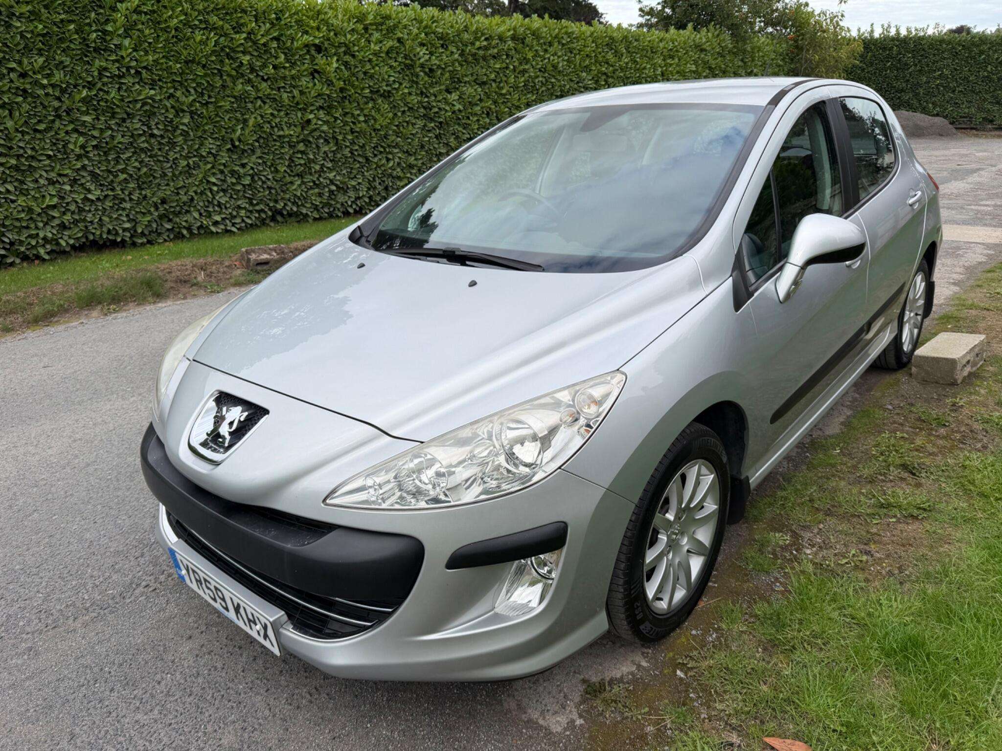 2009 PEUGEOT 308 2009 PEUGEOT 308