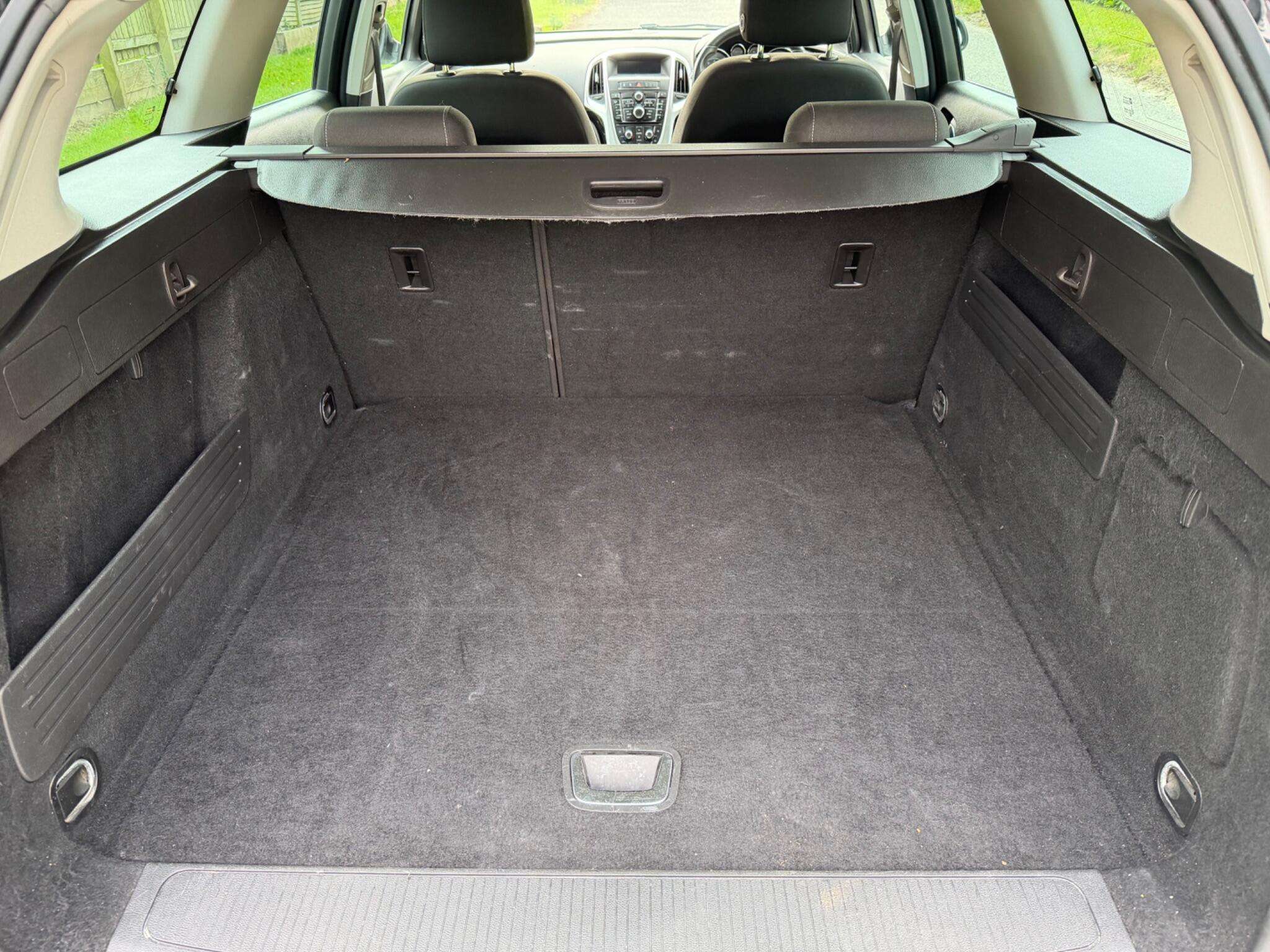 2012 VAUXHALL ASTRA 2012 VAUXHALL ASTRA