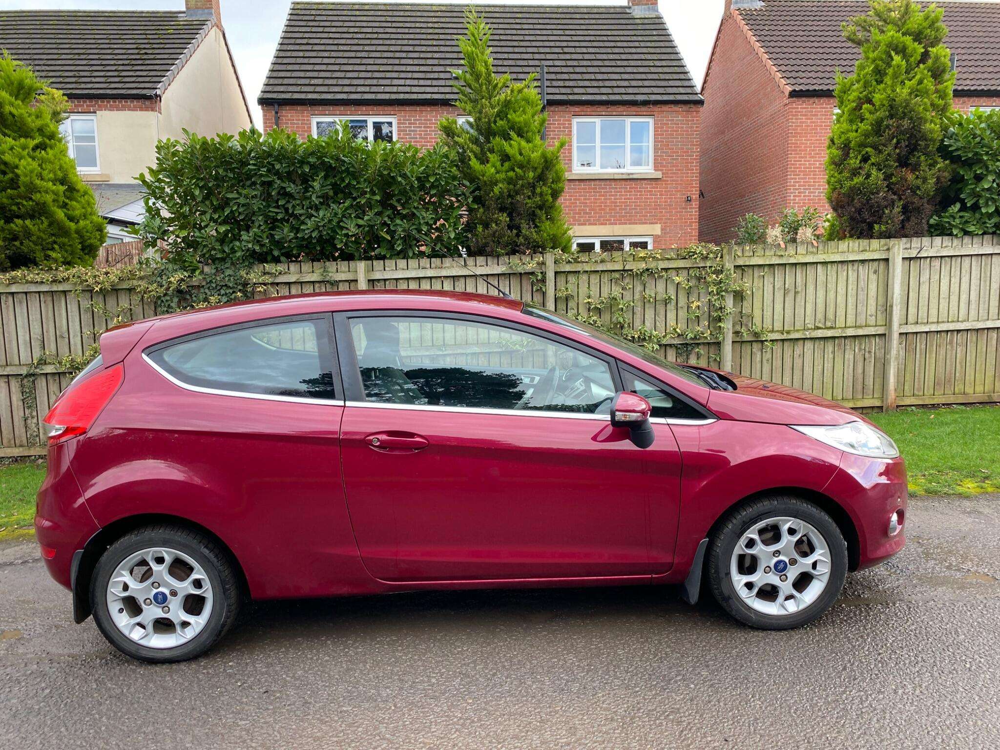 2012 FORD FIESTA 2012 FORD FIESTA