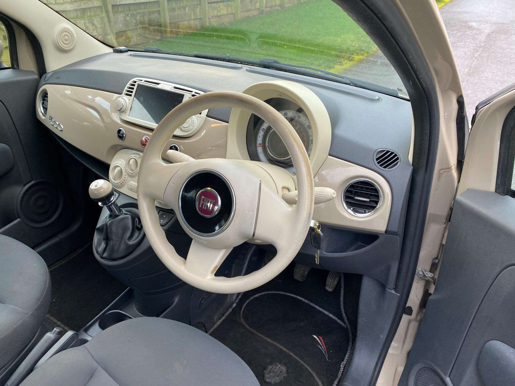 2013 FIAT 500 2013 FIAT 500