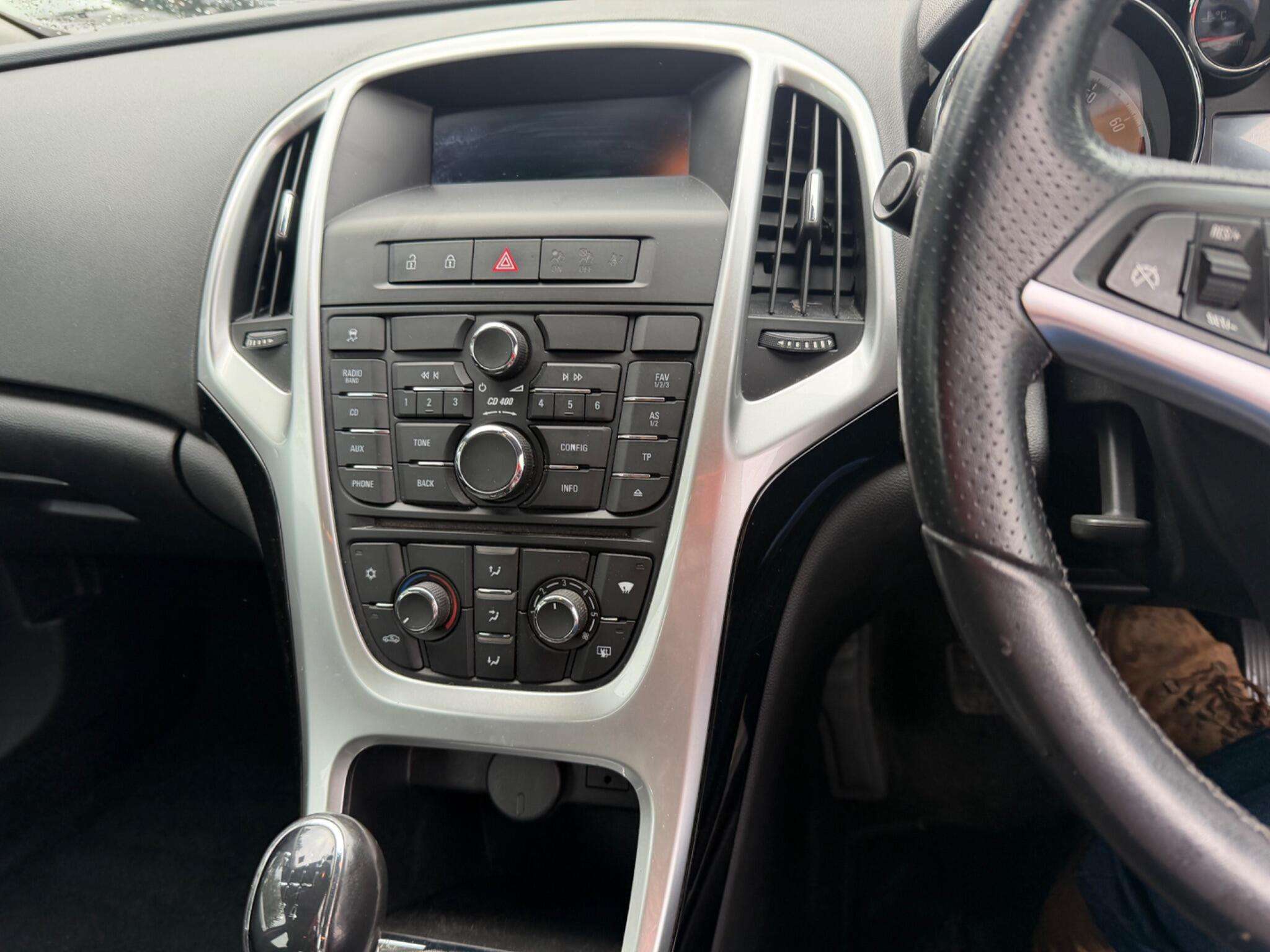 2010 VAUXHALL ASTRA 2010 VAUXHALL ASTRA