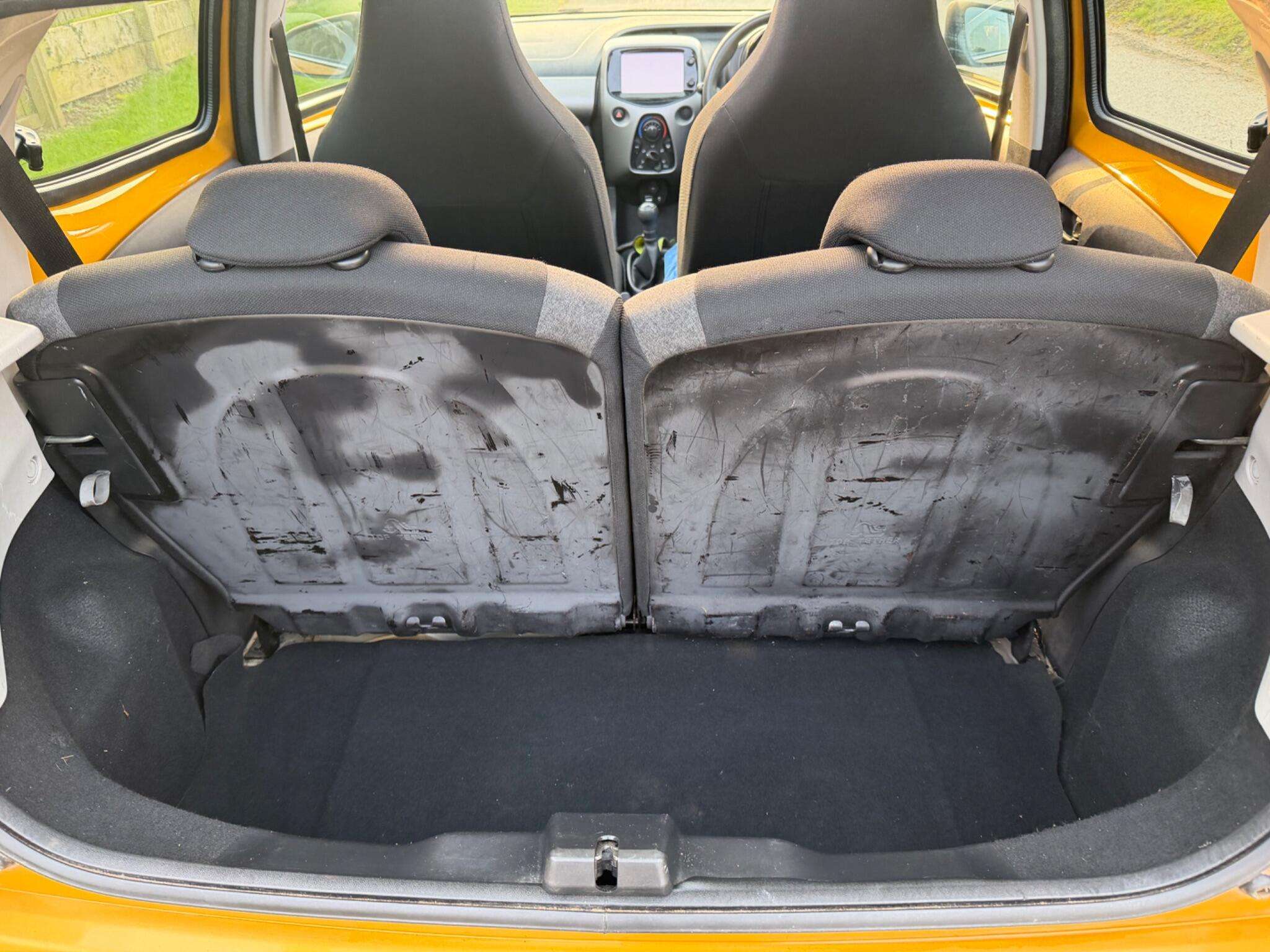 2017 PEUGEOT 108 2017 PEUGEOT 108