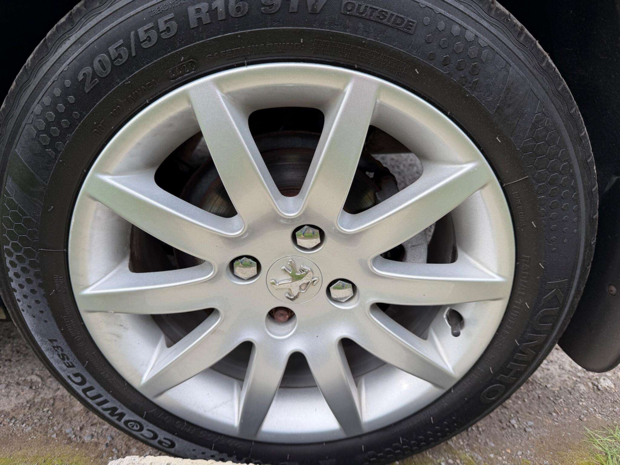 2009 PEUGEOT 308 2009 PEUGEOT 308