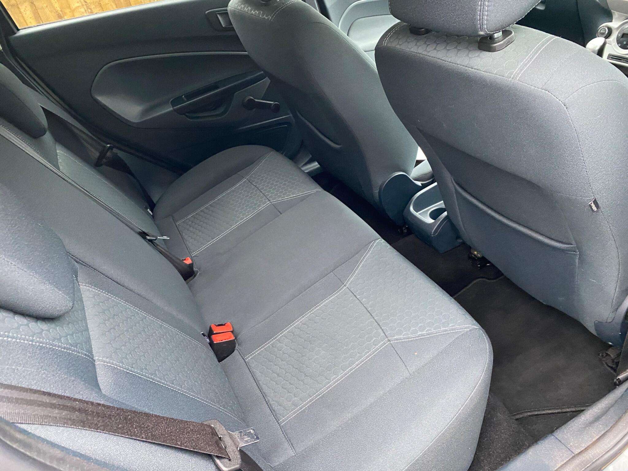 2010 FORD FIESTA 2010 FORD FIESTA