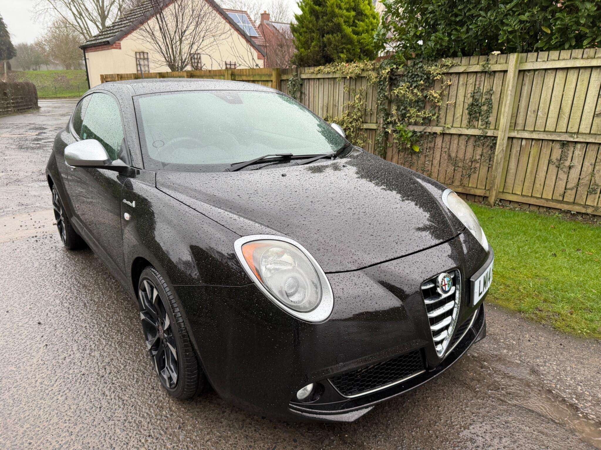 A 2014 ALFA ROMEO MITO 875 TB TwinAir Sportiva Euro 6 (s/s) 3dr A 2014 ALFA ROMEO MITO 875 TB TwinAir Sportiva Euro 6 (s/s) 3dr