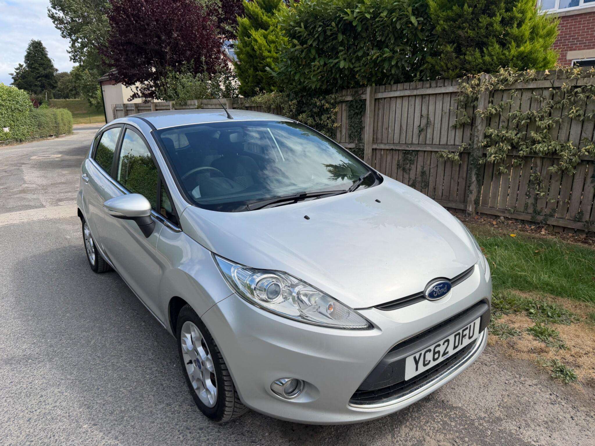 2012 FORD FIESTA 2012 FORD FIESTA