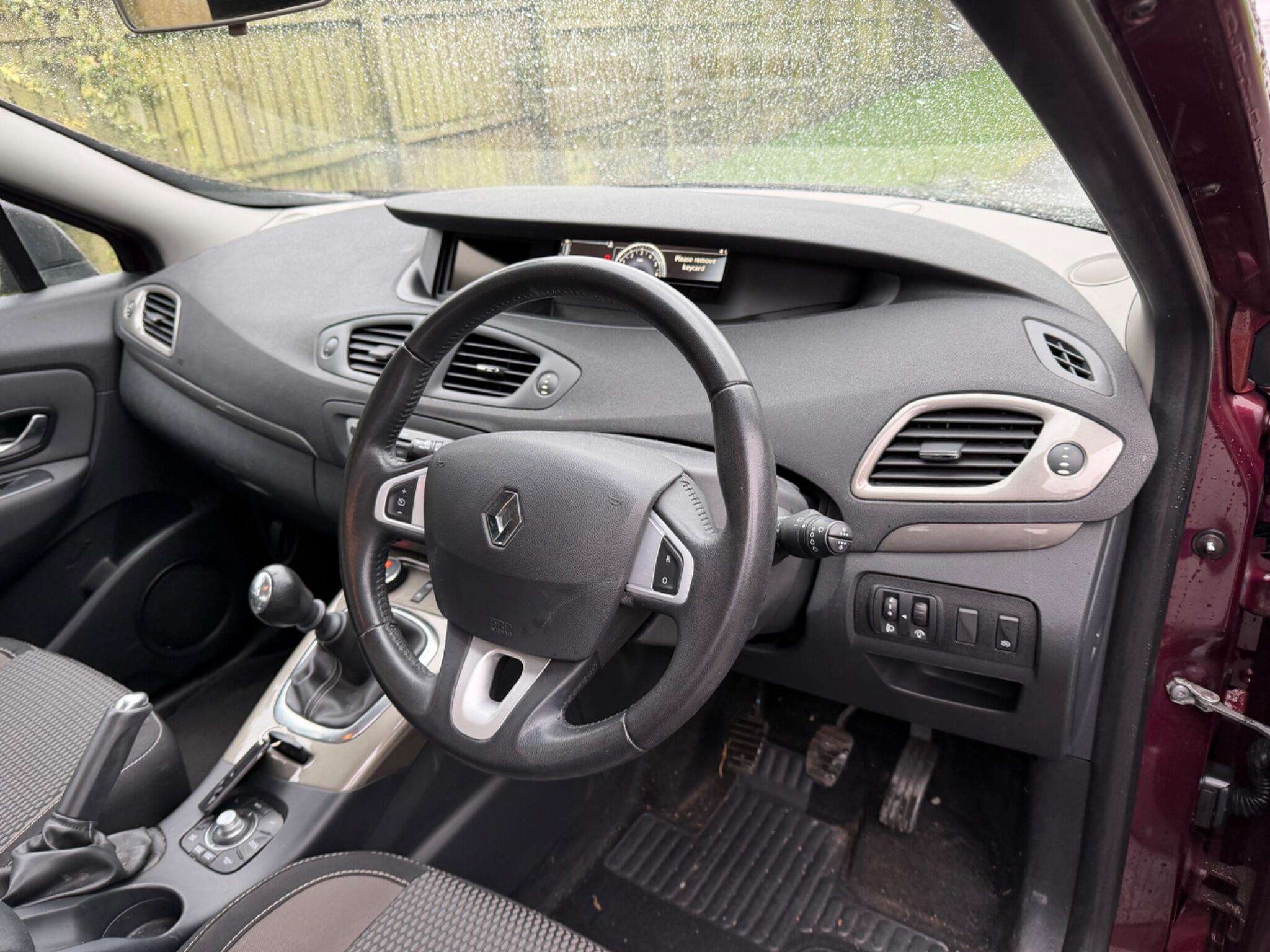 2014 RENAULT SCENIC XMOD 2014 RENAULT SCENIC XMOD