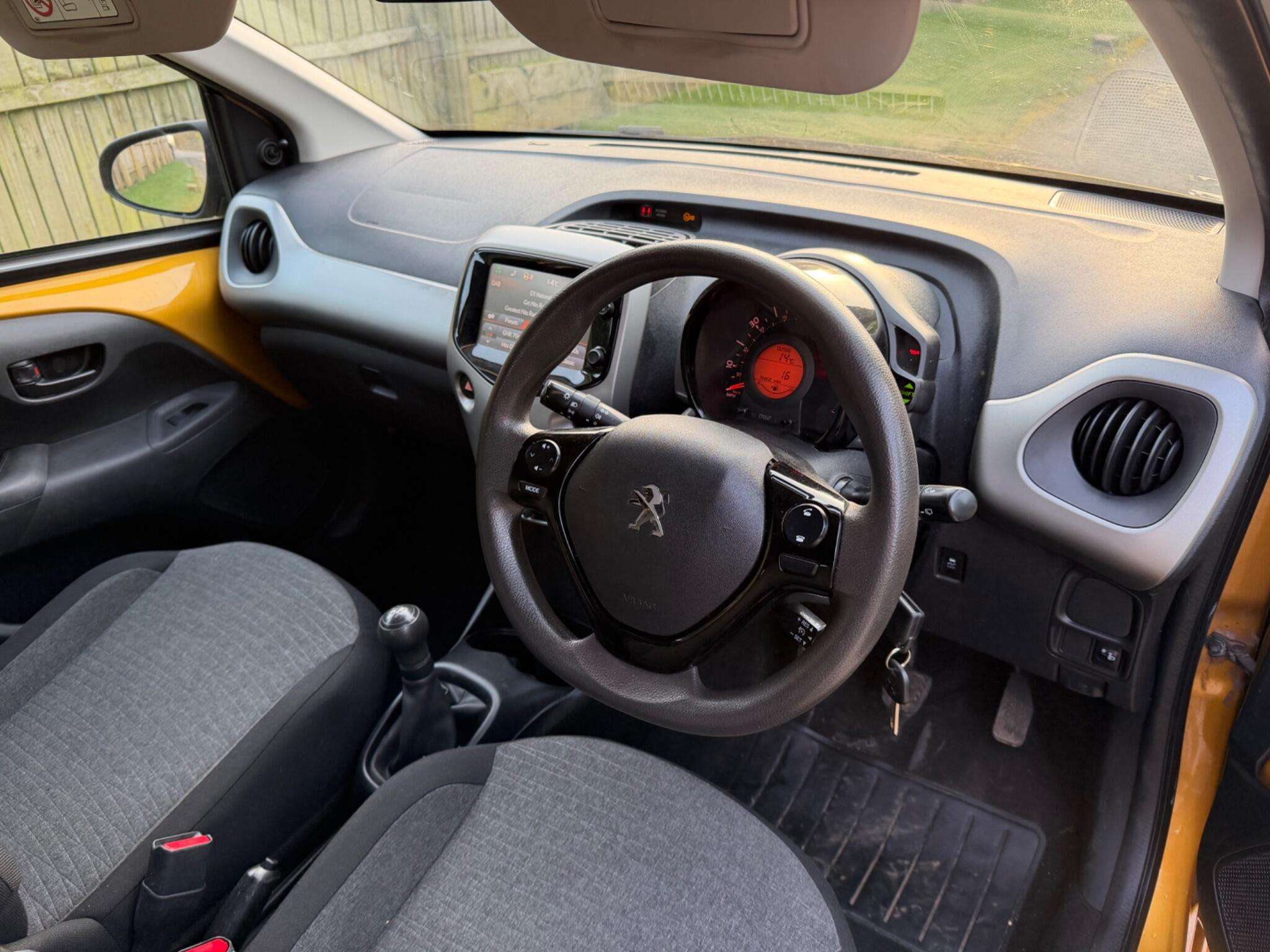 2017 PEUGEOT 108 2017 PEUGEOT 108