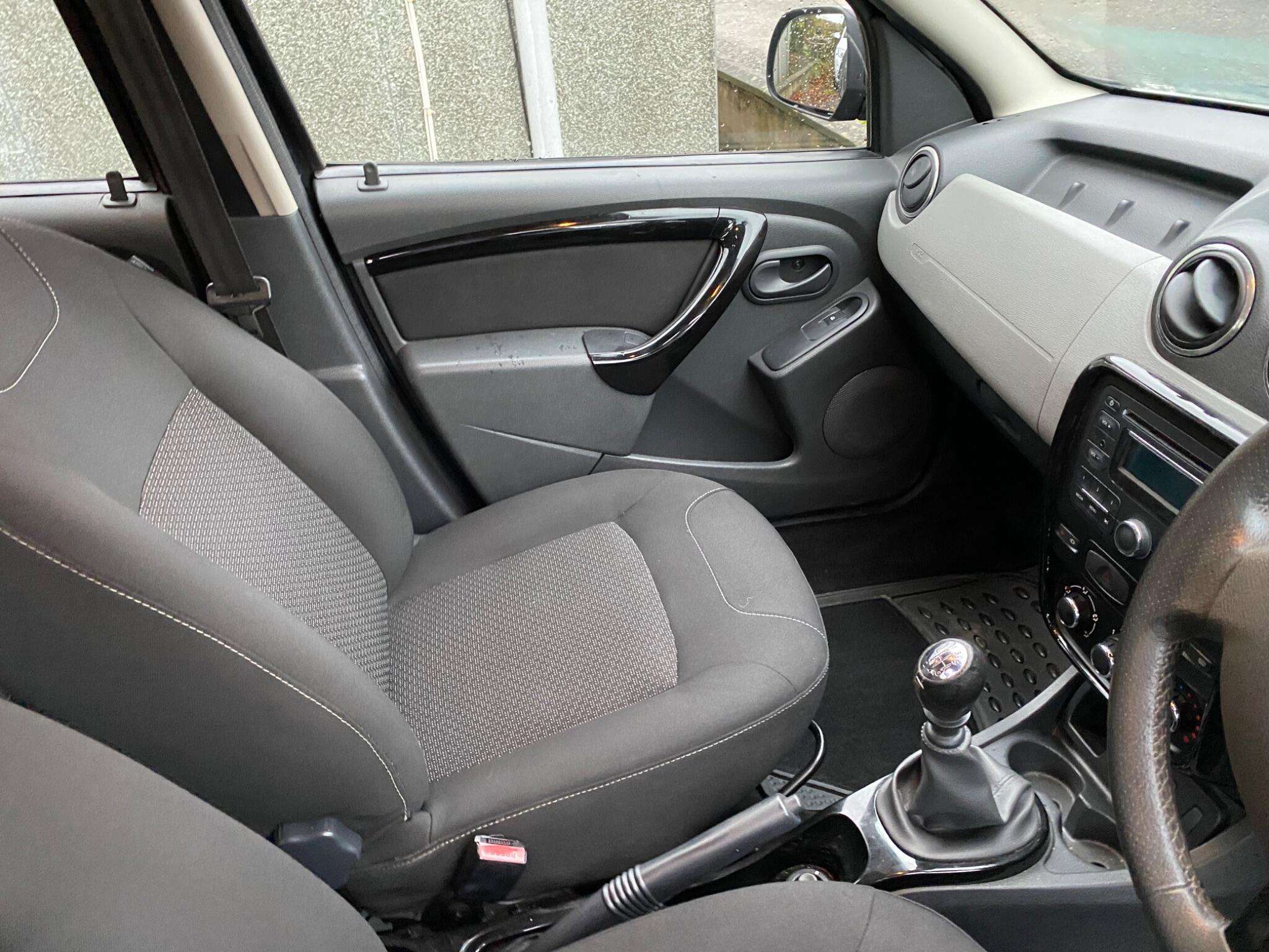 2013 DACIA DUSTER 2013 DACIA DUSTER