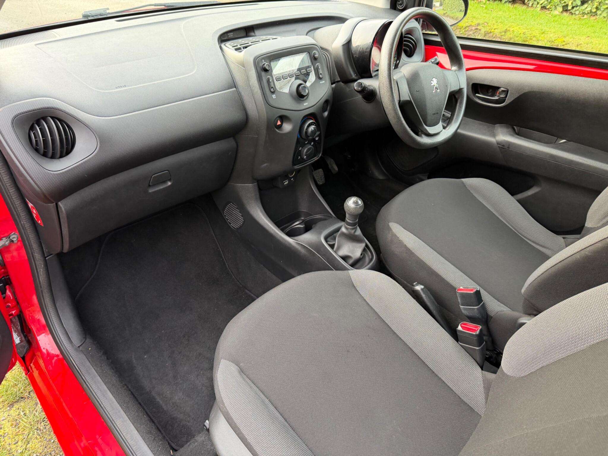 2017 PEUGEOT 108 2017 PEUGEOT 108