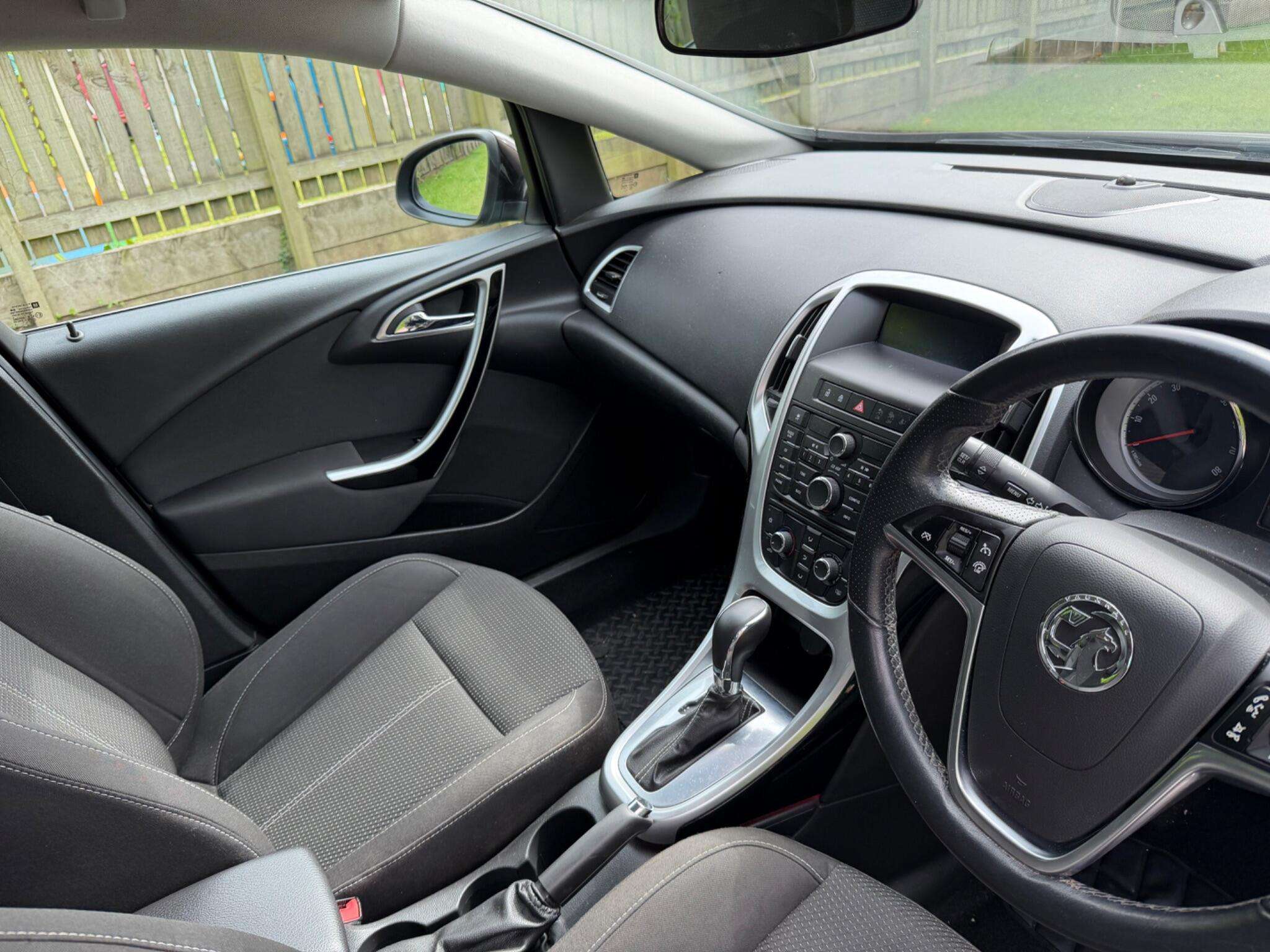 2012 VAUXHALL ASTRA 2012 VAUXHALL ASTRA
