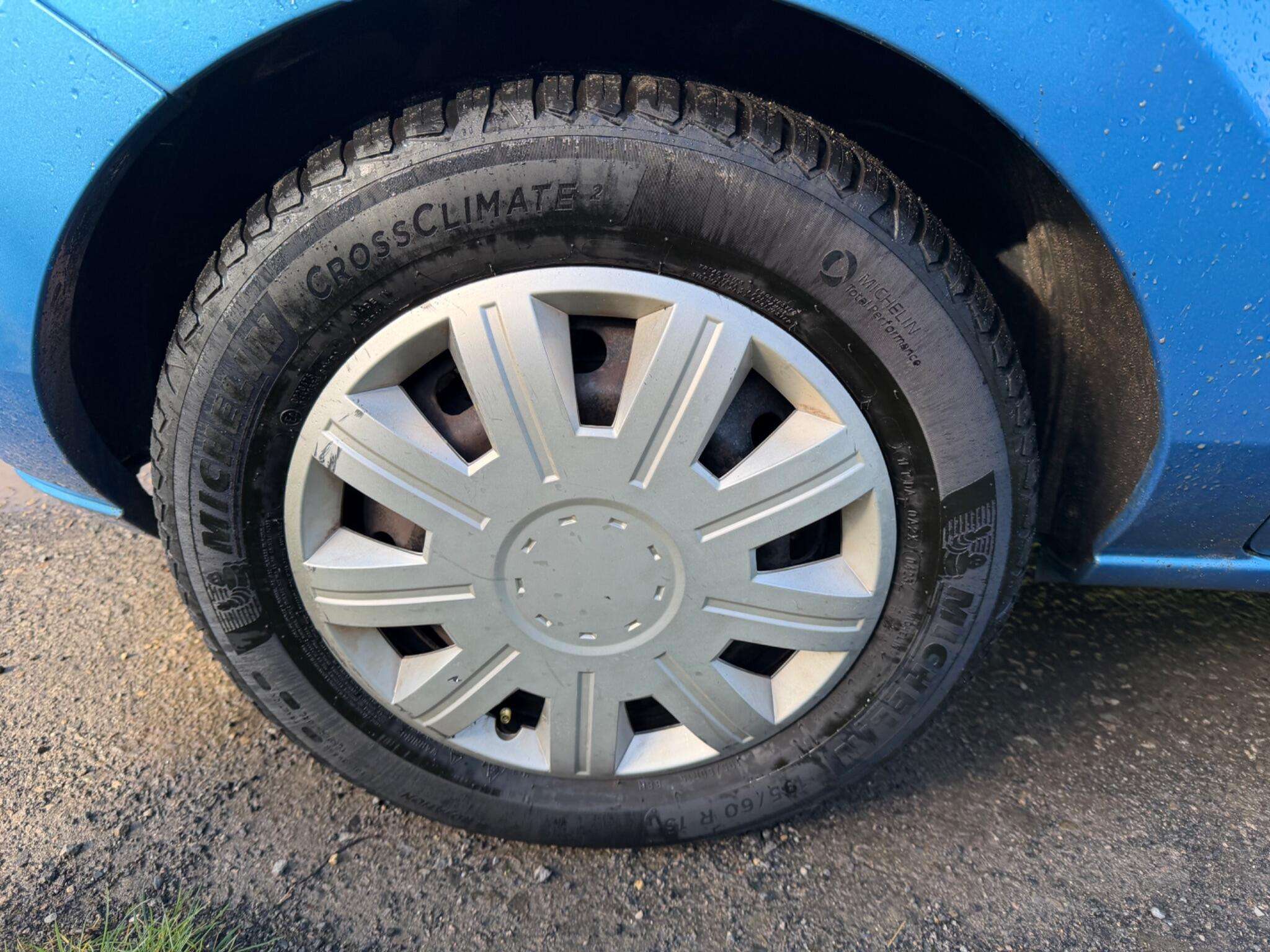 2010 FORD FUSION 2010 FORD FUSION