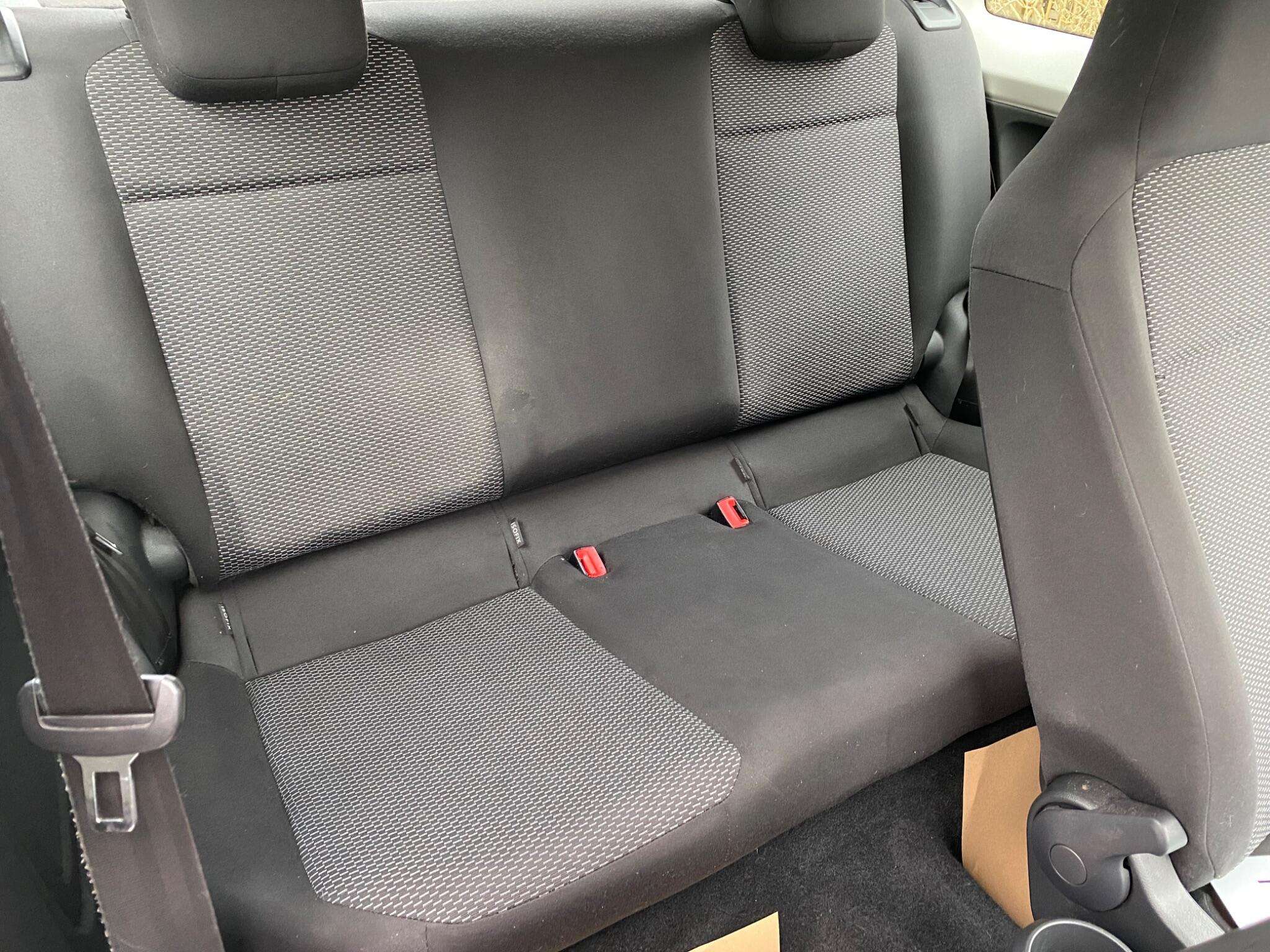 2012 SEAT MII 2012 SEAT MII