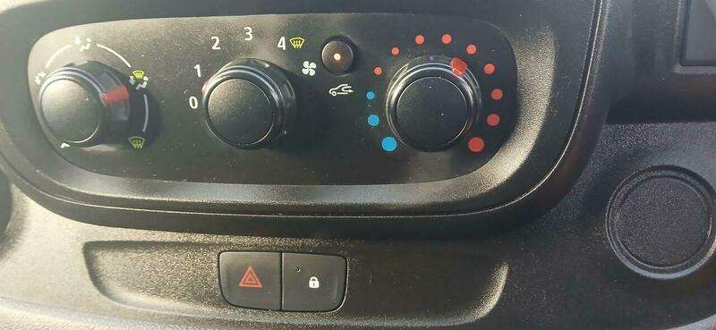 2018 VAUXHALL VIVARO 2018 VAUXHALL VIVARO