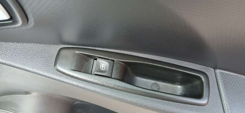 2016 RENAULT CLIO 2016 RENAULT CLIO