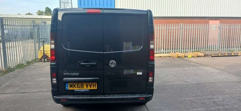A 2018 VAUXHALL VIVARO 1.6 CDTi 2900 L1 H1 Euro 6 5dr A 2018 VAUXHALL VIVARO 1.6 CDTi 2900 L1 H1 Euro 6 5dr
