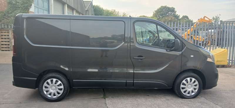 A 2018 VAUXHALL VIVARO 1.6 CDTi 2900 L1 H1 Euro 6 5dr A 2018 VAUXHALL VIVARO 1.6 CDTi 2900 L1 H1 Euro 6 5dr
