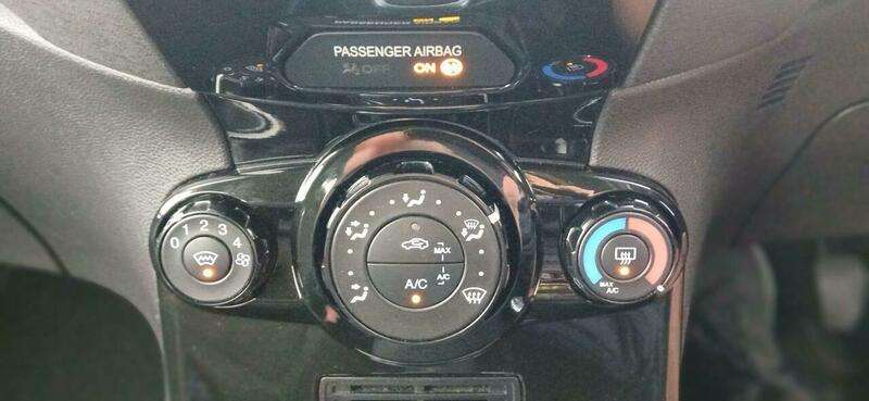 2015 FORD FIESTA 2015 FORD FIESTA