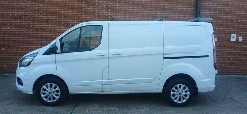 A 2020 FORD TRANSIT CUSTOM 2.0 280 EcoBlue Limited L1 H1 Euro 6 (s/s) 5dr A 2020 FORD TRANSIT CUSTOM 2.0 280 EcoBlue Limited L1 H1 Euro 6 (s/s) 5dr