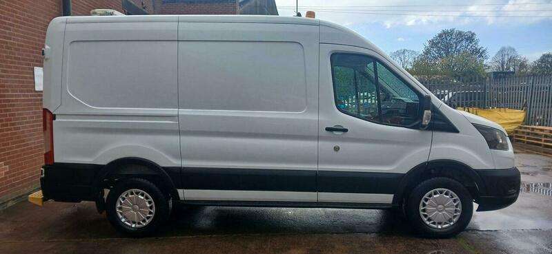 A 2019 FORD TRANSIT 2.0 350 EcoBlue Leader RWD L2 H2 Euro 6 (s/s) 5dr A 2019 FORD TRANSIT 2.0 350 EcoBlue Leader RWD L2 H2 Euro 6 (s/s) 5dr
