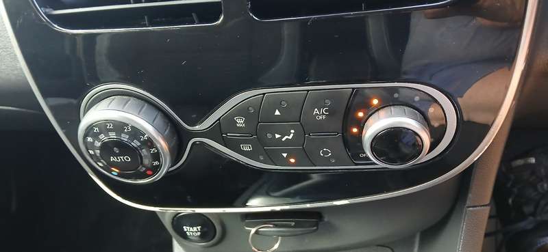 2016 RENAULT CLIO 2016 RENAULT CLIO