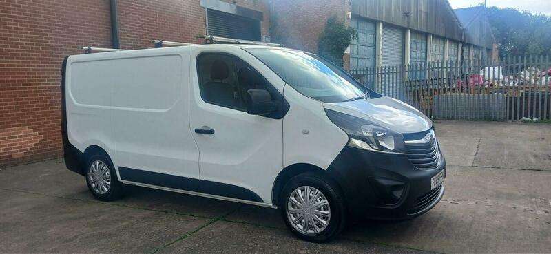 A 2019 VAUXHALL VIVARO 1.6 CDTi 2700 L1 H1 Euro 6 (s/s) 5dr A 2019 VAUXHALL VIVARO 1.6 CDTi 2700 L1 H1 Euro 6 (s/s) 5dr