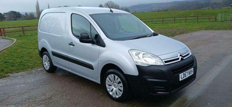 A 2017 CITROEN BERLINGO 1.6 BlueHDi 850 Enterprise Panel Van 5dr Diesel Manual L1 (112 g/km, 100 bhp) A 2017 CITROEN BERLINGO 1.6 BlueHDi 850 Enterprise Panel Van 5dr Diesel Manual L1 (112 g/km, 100 bhp)