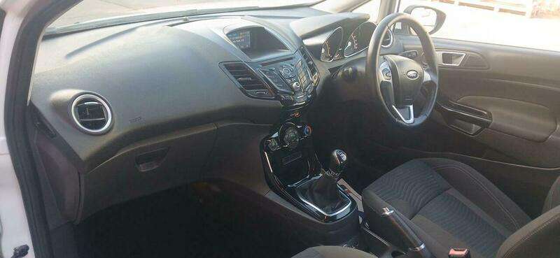 2015 FORD FIESTA 2015 FORD FIESTA