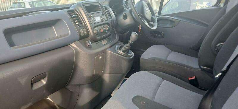 2018 VAUXHALL VIVARO 2018 VAUXHALL VIVARO