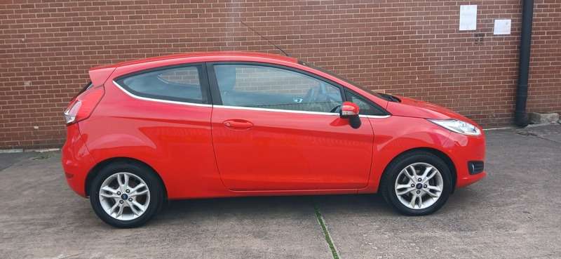 A 2016 FORD FIESTA 1.25 Zetec Hatchback 3dr Petrol Manual Euro 6 (82 ps) A 2016 FORD FIESTA 1.25 Zetec Hatchback 3dr Petrol Manual Euro 6 (82 ps)