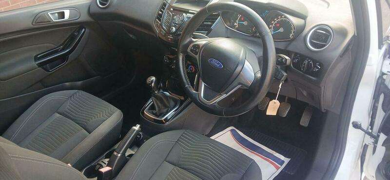 2015 FORD FIESTA 2015 FORD FIESTA