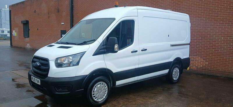 A 2019 FORD TRANSIT 2.0 350 EcoBlue Leader RWD L2 H2 Euro 6 (s/s) 5dr A 2019 FORD TRANSIT 2.0 350 EcoBlue Leader RWD L2 H2 Euro 6 (s/s) 5dr