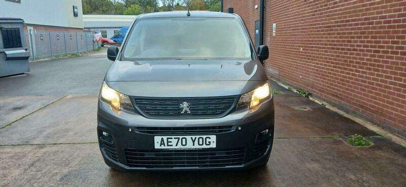 A 2020 PEUGEOT PARTNER 1.5 BlueHDi 1000 Professional Standard Panel Van SWB Euro 6 (s/s) 5dr A 2020 PEUGEOT PARTNER 1.5 BlueHDi 1000 Professional Standard Panel Van SWB Euro 6 (s/s) 5dr