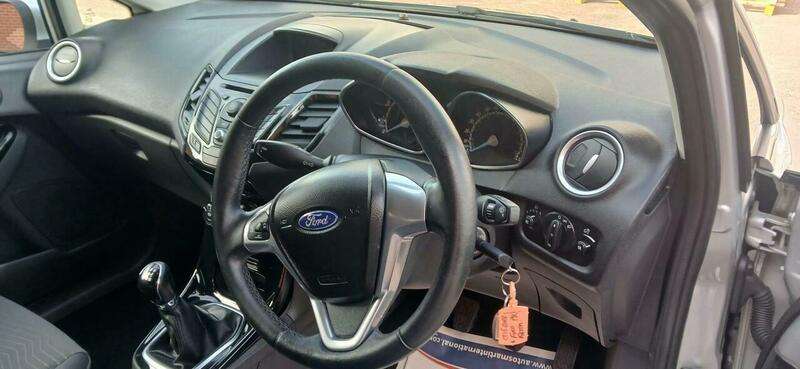 2015 FORD FIESTA 2015 FORD FIESTA