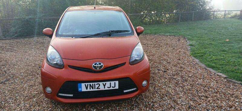 A 2012 TOYOTA AYGO 1.0 VVT-i Fire Euro 5 3dr A 2012 TOYOTA AYGO 1.0 VVT-i Fire Euro 5 3dr