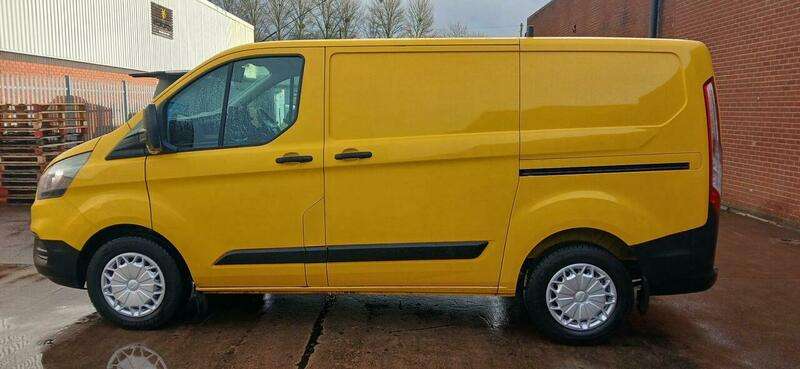 A 2022 FORD TRANSIT CUSTOM 2.0 340 EcoBlue Leader Panel Van 5dr Diesel Manual L1 H1 Euro 6 (s/s) (130 ps) A 2022 FORD TRANSIT CUSTOM 2.0 340 EcoBlue Leader Panel Van 5dr Diesel Manual L1 H1 Euro 6 (s/s) (130 ps)
