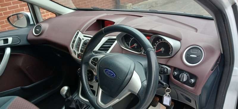 2012 FORD FIESTA 2012 FORD FIESTA